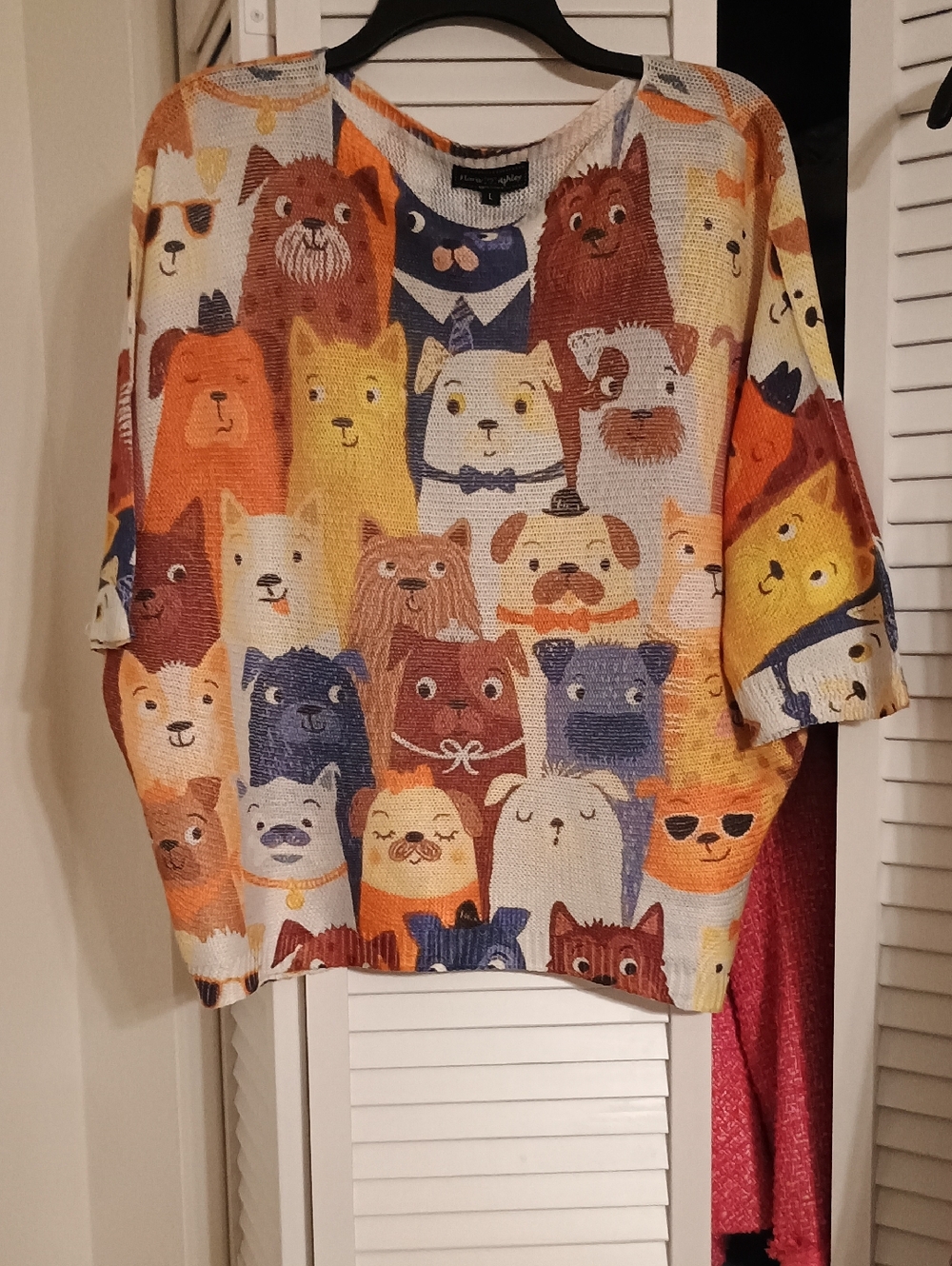 Doggie Lovers Here's The Sweater Shirt For You!!